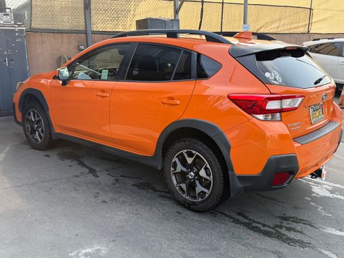 Used 2018 Subaru Crosstrek 2.0i Premium image 1