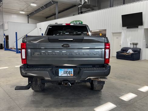 Used 2020 Ford F250 Lariat image 14