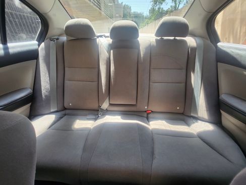 Used 2012 Honda Accord LX image 17