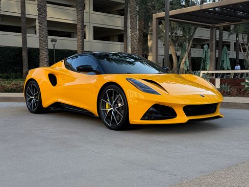 Used 2024 Lotus Emira First Edition RWD image 1