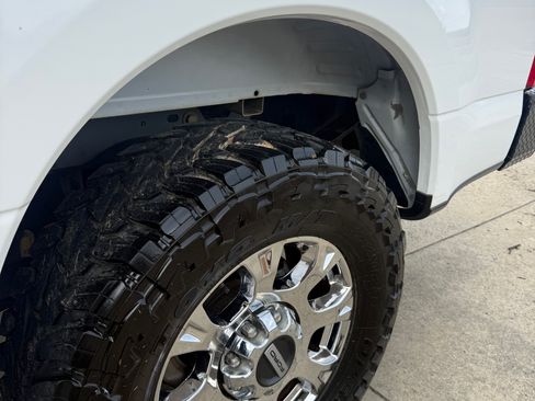 Used 2022 Ford F250 Lariat w/ Lariat Ultimate Package image 2