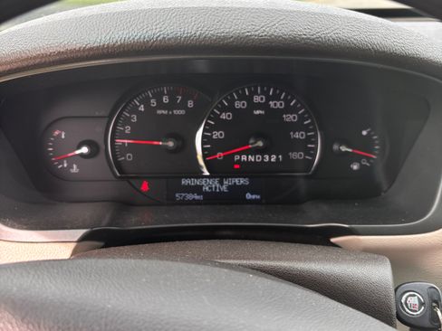 Used 2008 Cadillac DTS FWD image 13
