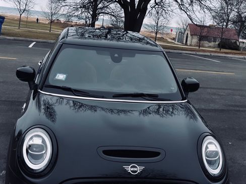 Used 2020 MINI Cooper S FWD image 5