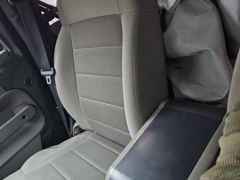 Used 2008 Jeep Wrangler Sahara w/ PWR Convenience Group image 10