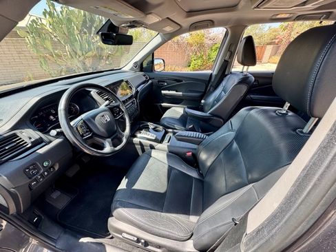 Used 2019 Honda Pilot Elite image 10
