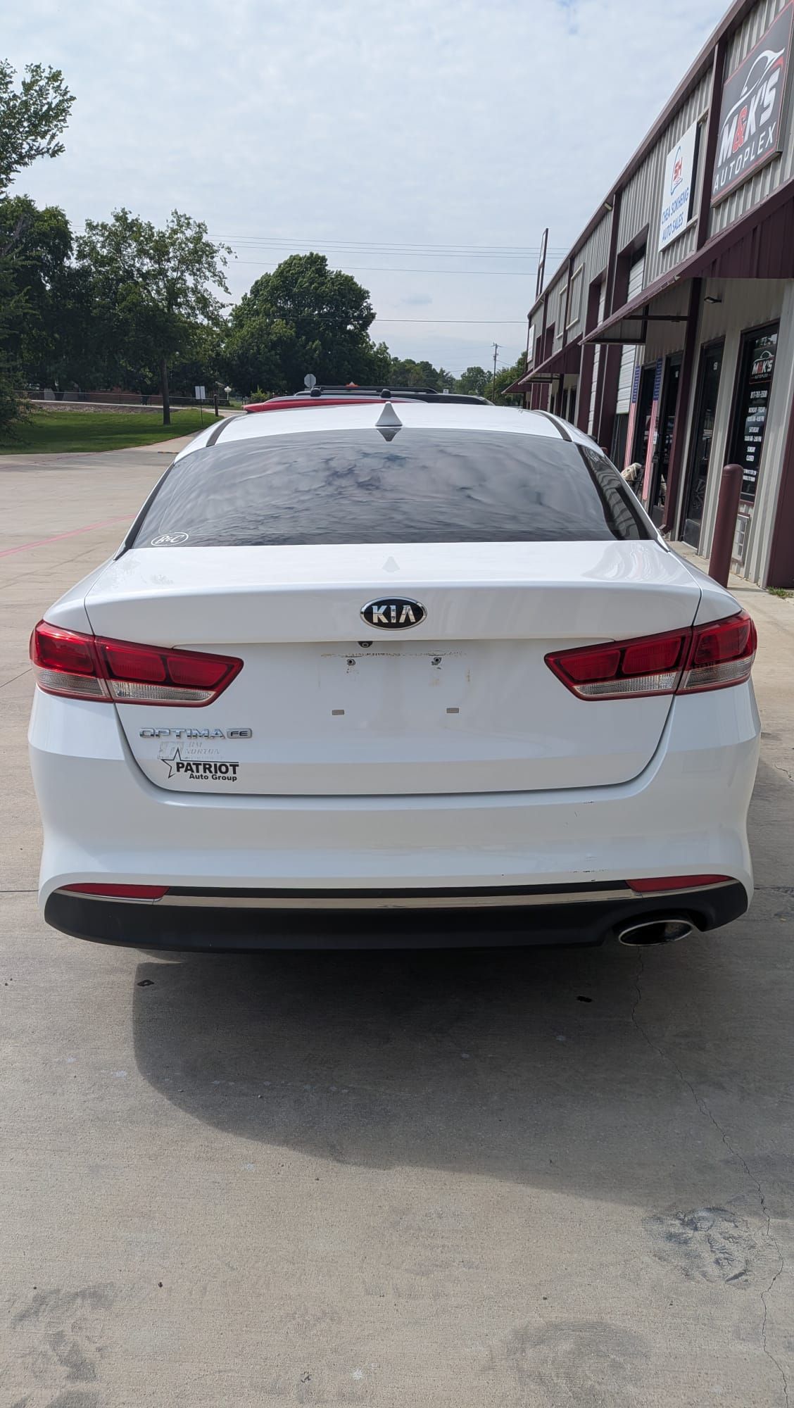 Used 2017 Kia Optima LX FWD image 8