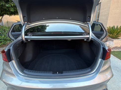 Used 2023 Kia Forte GT-Line w/ GT-Line Premium Package image 5