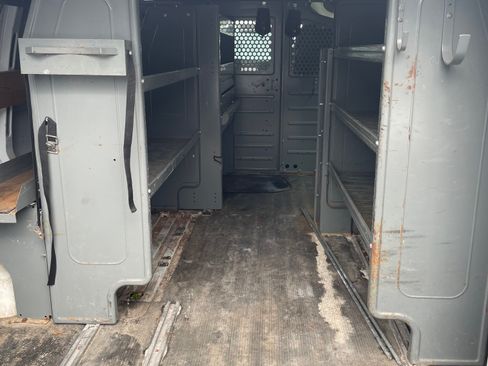 Used 2014 Chevrolet Express 2500 w/ Cold Climate Package image 5