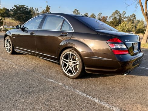 Used 2009 Mercedes-Benz S 63 AMG image 2