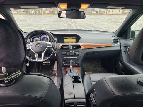 Used 2012 Mercedes-Benz C 300 4MATIC Sedan image 5