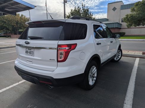 Used 2015 Ford Explorer 4WD image 18