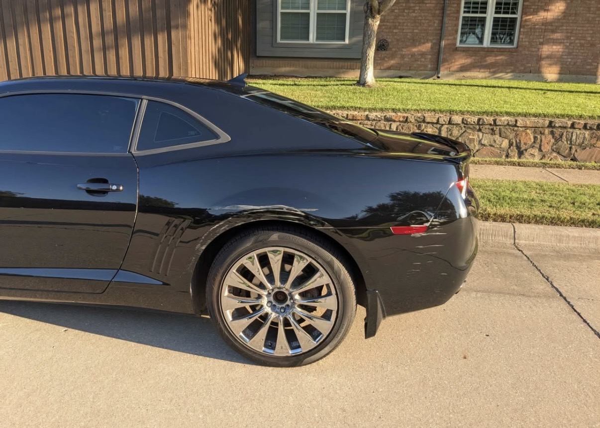 Used 2012 Chevrolet Camaro LT w/ RS Package RWD image 6