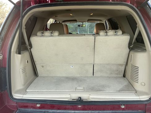 Used 2017 Ford Expedition XLT w/ Equipment Group 201A image 18