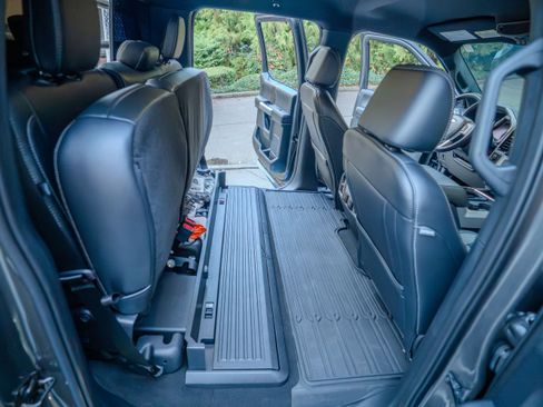 Used 2022 Ford F450 Lariat w/ Lariat Ultimate Package image 25