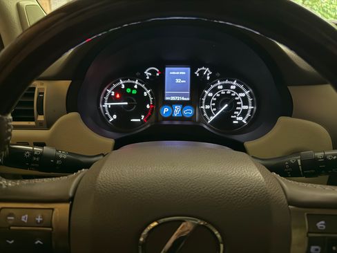 Used 2010 Lexus GX 460 AWD/4WD image 4