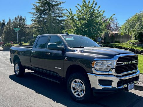 Used 2021 RAM 3500 Big Horn AWD/4WD image 2