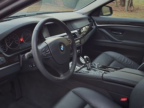 Used 2012 BMW 535i xDrive Sedan image 15