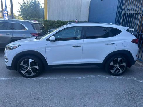 Used 2016 Hyundai Tucson Limited image 6