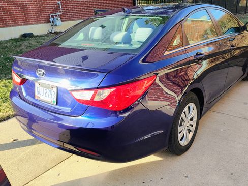 Used 2011 Hyundai Sonata GLS image 2