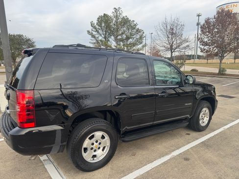 Used 2013 Chevrolet Tahoe LT w/ Luxury Package image 14