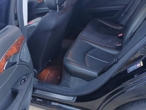 Used 2005 Mercedes-Benz E 320 Sedan image 8