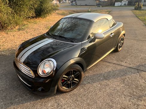 Used 2013 MINI Cooper Coupe image 11
