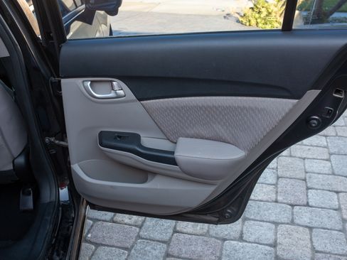 Used 2014 Honda Civic EX image 18