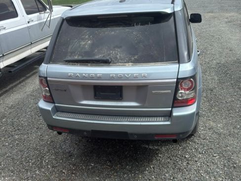 Used 2012 Land Rover Range Rover Sport HSE LUX AWD/4WD image 4