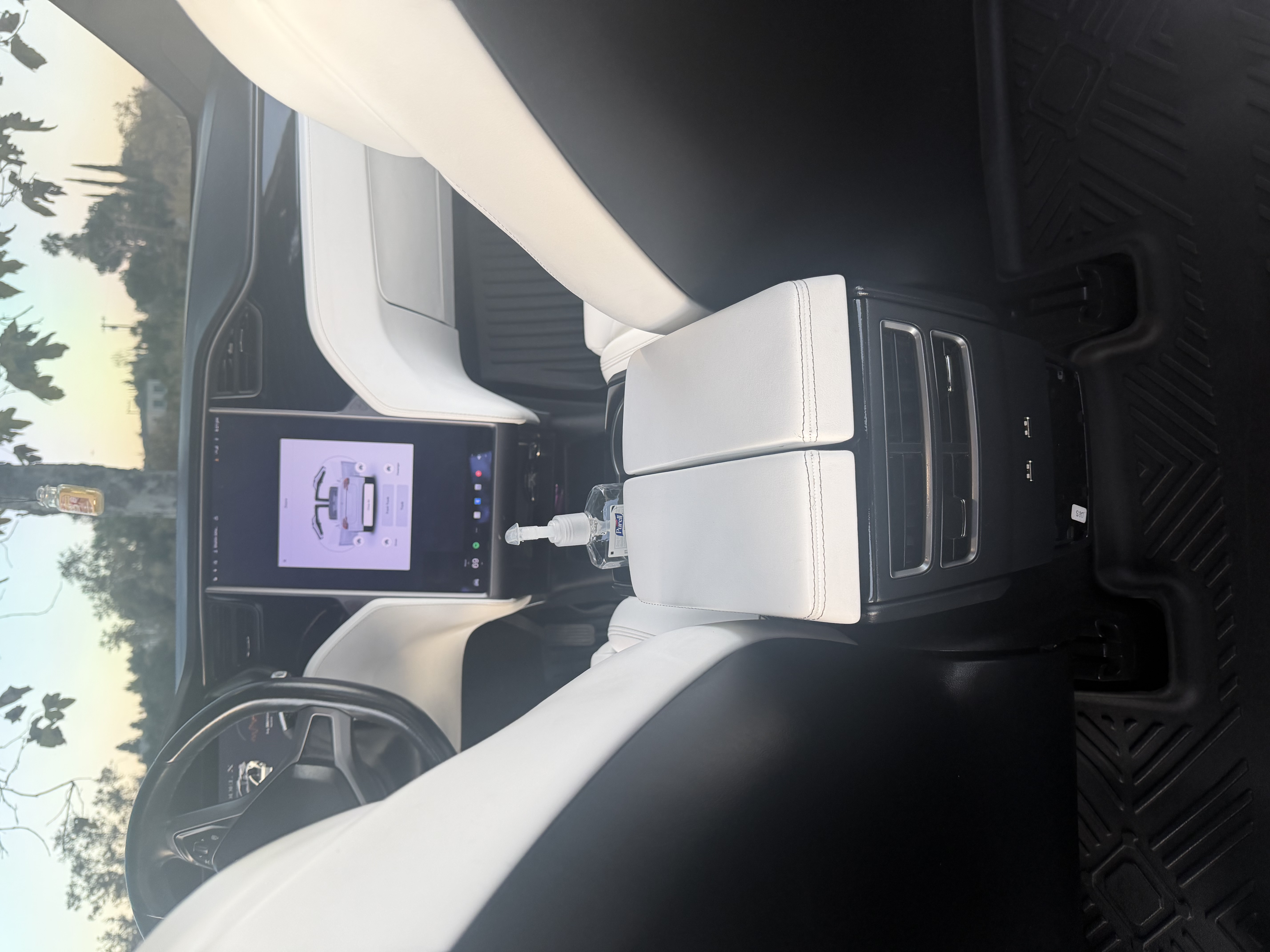 Used 2019 Tesla Model X Long Range AWD/4WD image 13