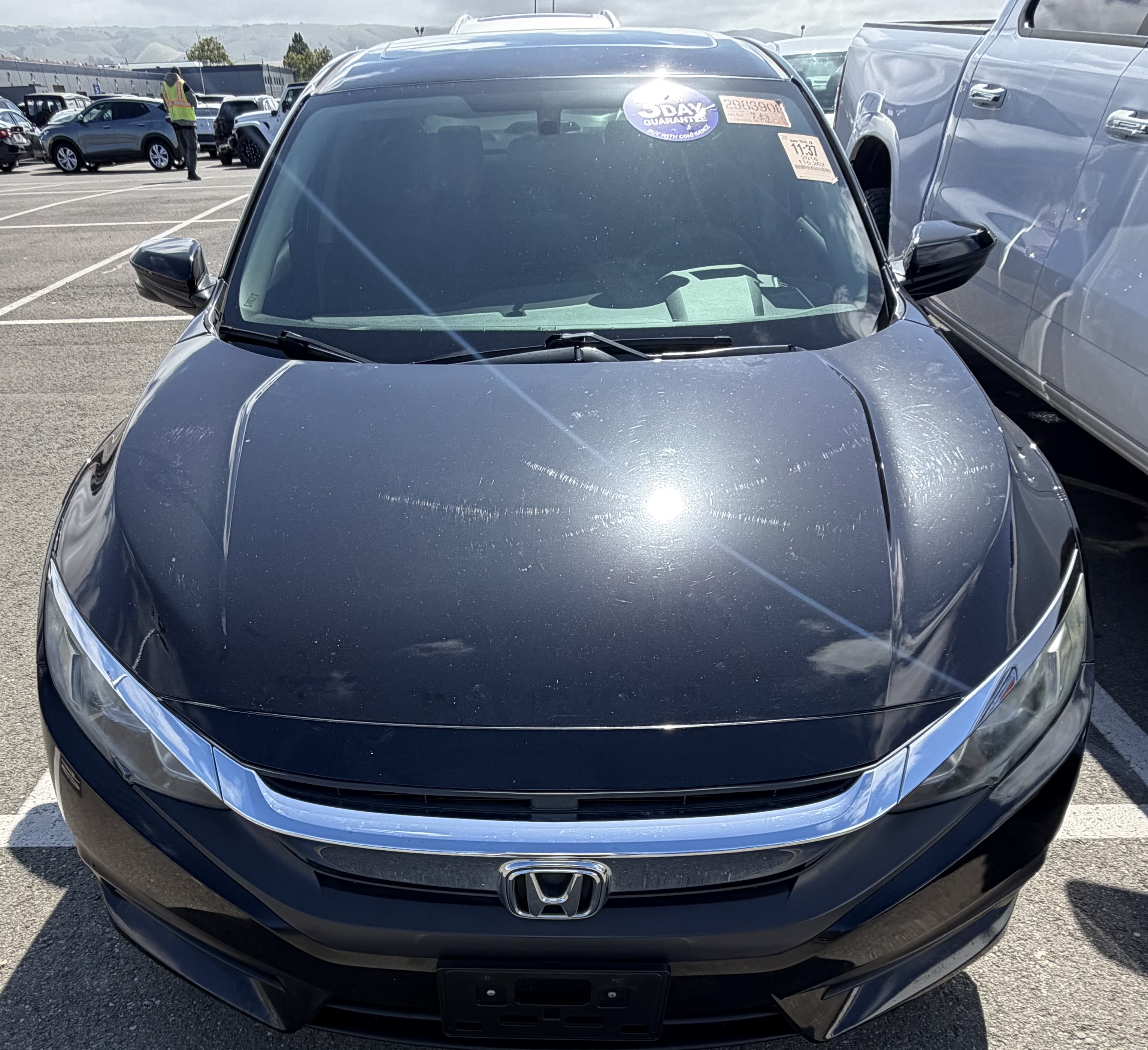 Used 2018 Honda Civic EX image 5