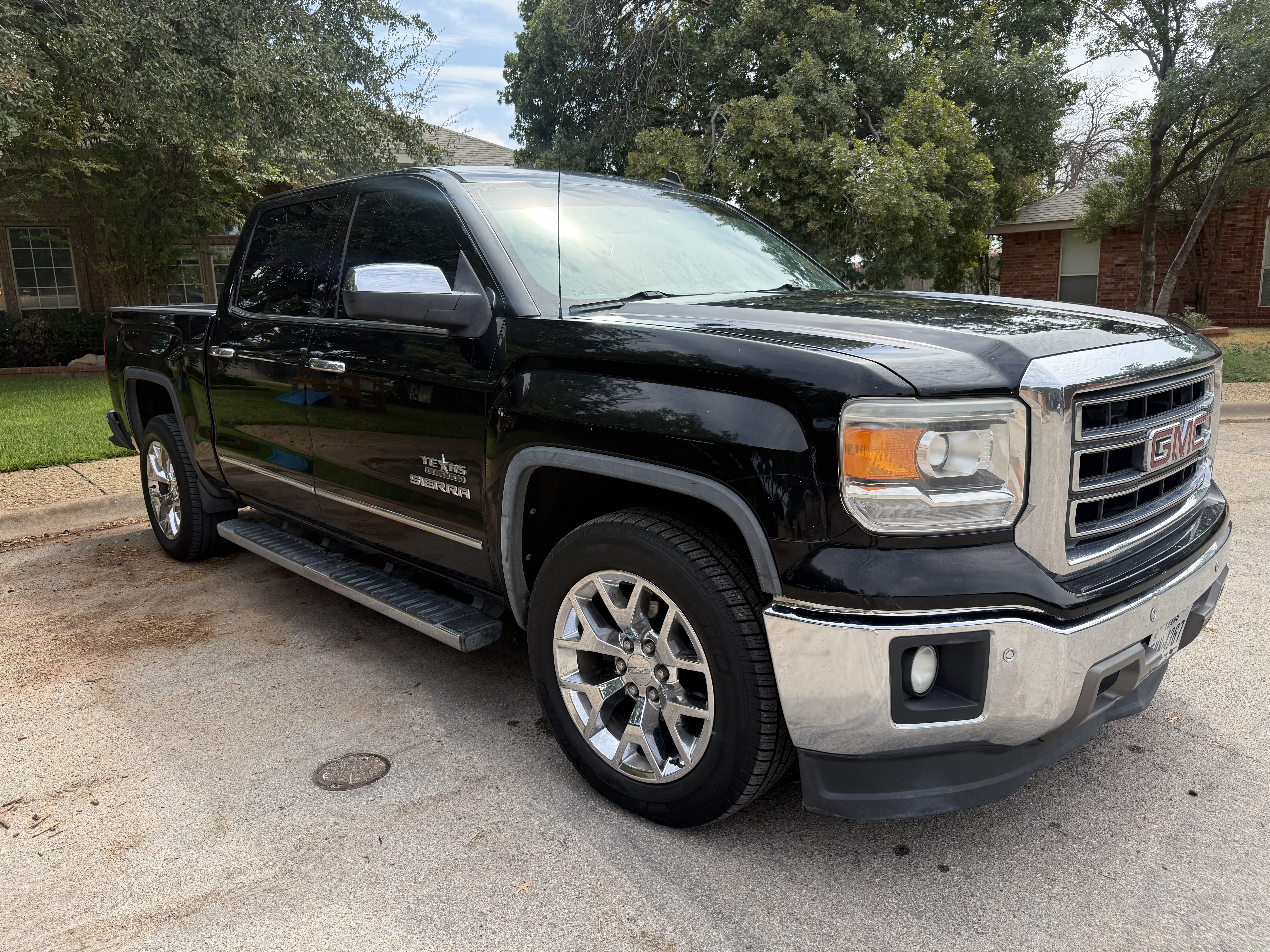 Used 2014 GMC Sierra 1500 SLT RWD image 2