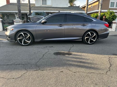 Used 2020 Honda Accord Sport image 1