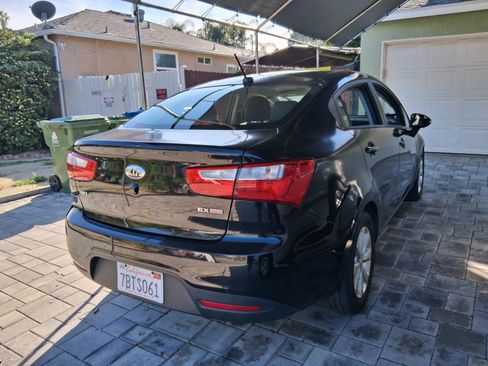 Used 2013 Kia Rio EX w/ Convenience Pkg image 1