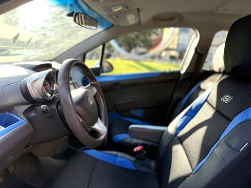 Used 2015 Chevrolet Spark LT FWD image 11
