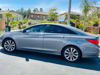 Used 2011 Hyundai Sonata Limited w/ Navigation Pkg 5