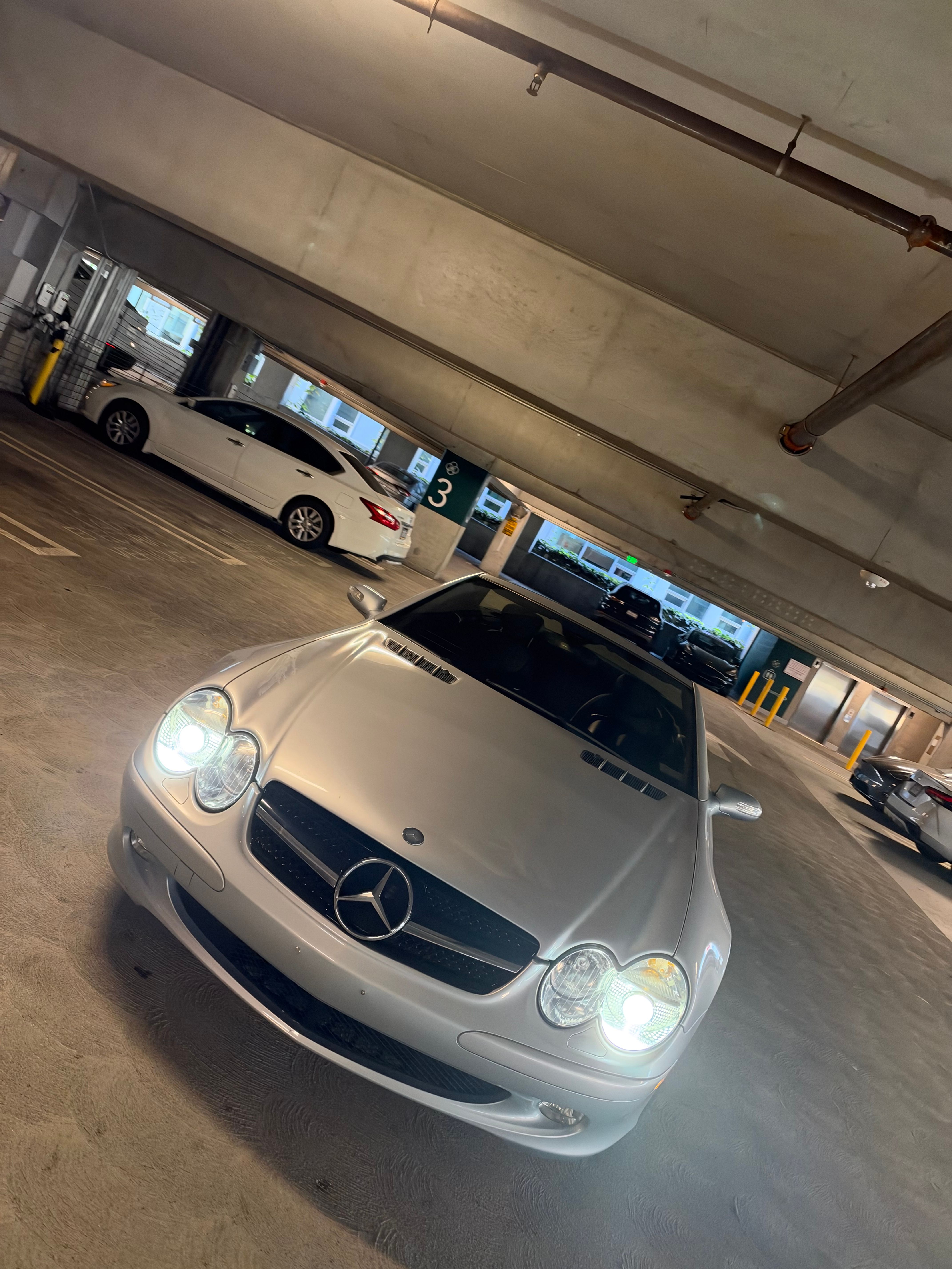 Used 2005 Mercedes-Benz SL 500 image 16