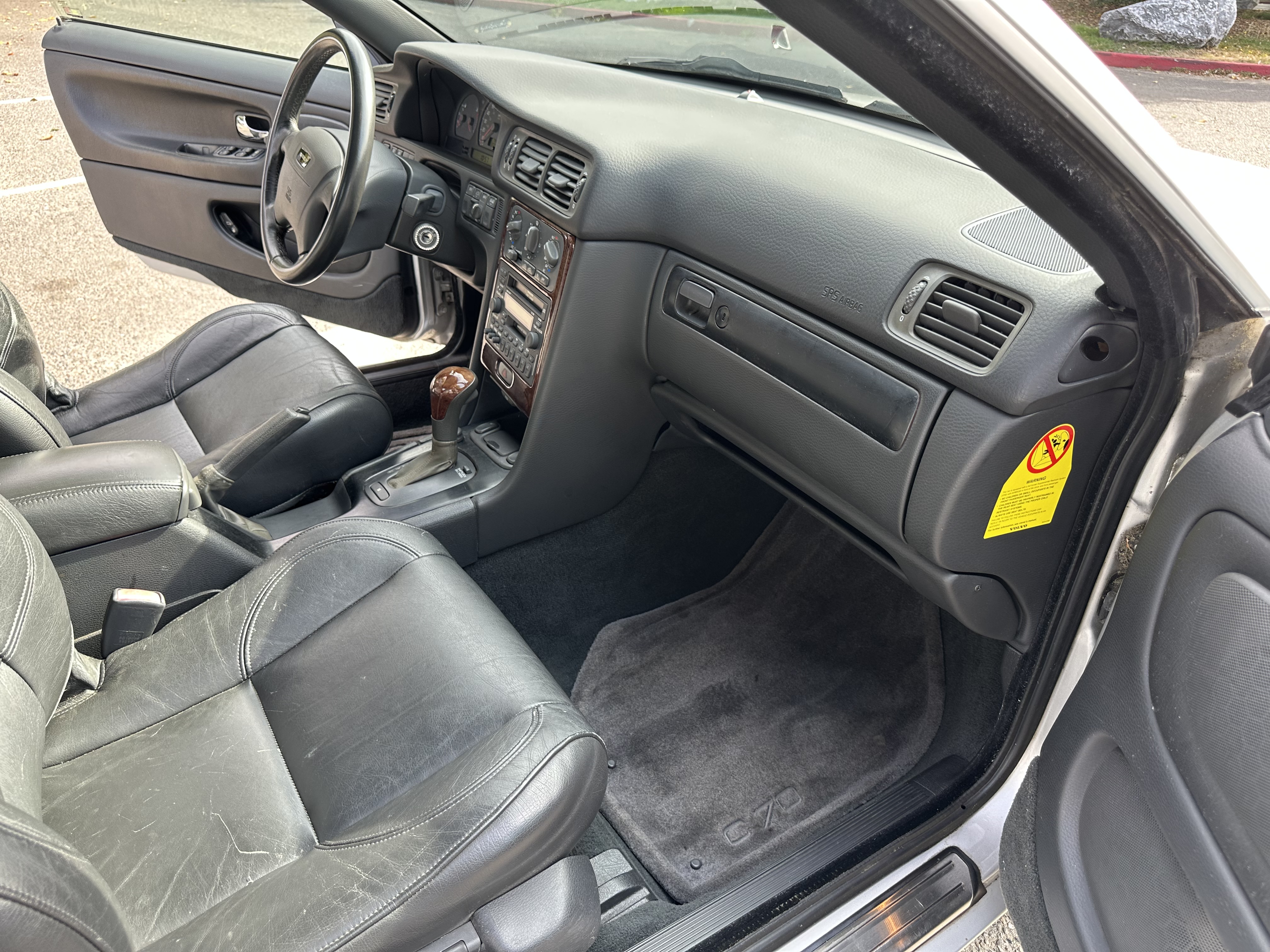 Used 2002 Volvo C70 HT FWD image 12