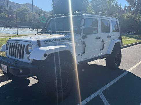 Used 2018 Jeep Wrangler Unlimited Sport AWD/4WD image 14