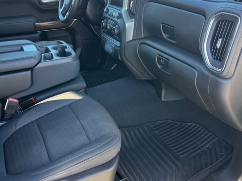 Used 2020 Chevrolet Silverado 1500 LT w/ All-Star Edition image 12