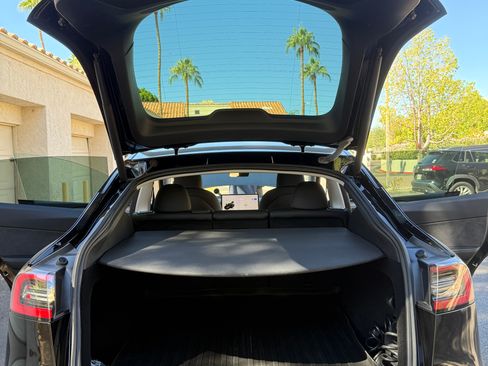 Used 2023 Tesla Model Y Long Range image 22