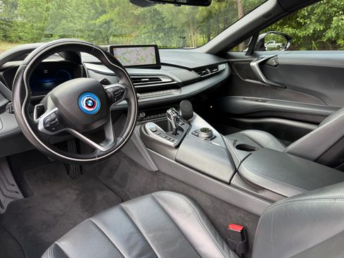 Used 2015 BMW i8 AWD/4WD image 14
