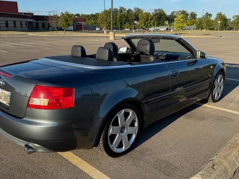Used 2004 Audi S4 Quattro Cabriolet 2D image 2