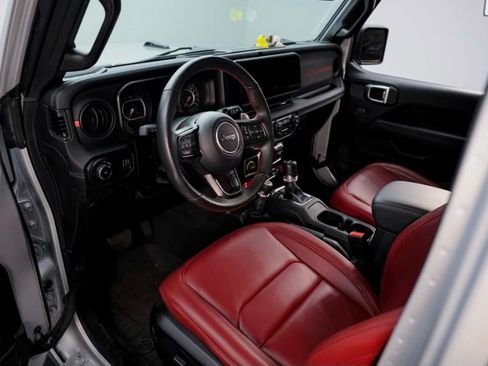 Used 2024 Jeep Wrangler Unlimited Rubicon 392 image 20