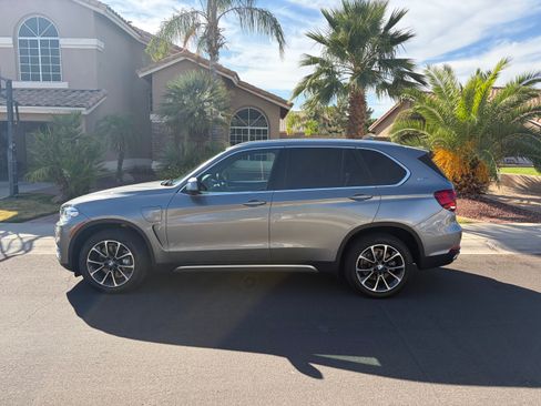 Used 2017 BMW X5 xDrive40e AWD/4WD image 2