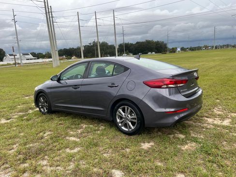 Used 2018 Hyundai Elantra SEL w/ Cargo Package image 10