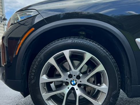 Used 2024 BMW X5 xDrive40i w/ Premium Package AWD/4WD image 20