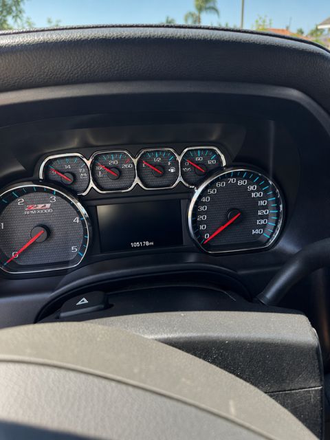 Used 2015 Chevrolet Silverado 2500 LTZ w/ Duramax Plus Package AWD/4WD image 5