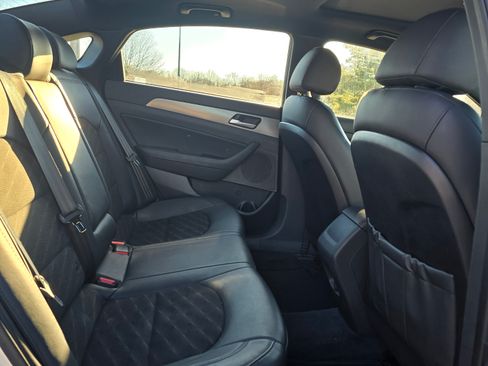 Used 2018 Hyundai Sonata Sport w/ Cargo Package image 15