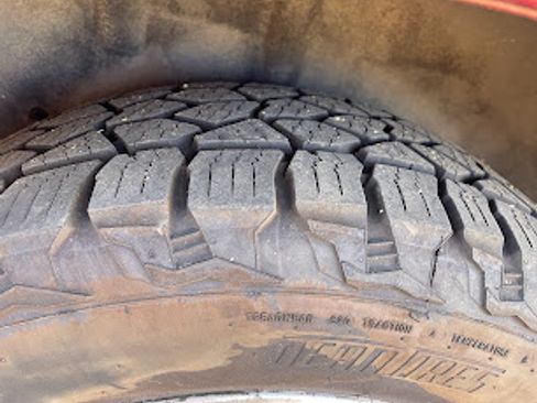 Used 2013 Nissan Pathfinder SL image 11