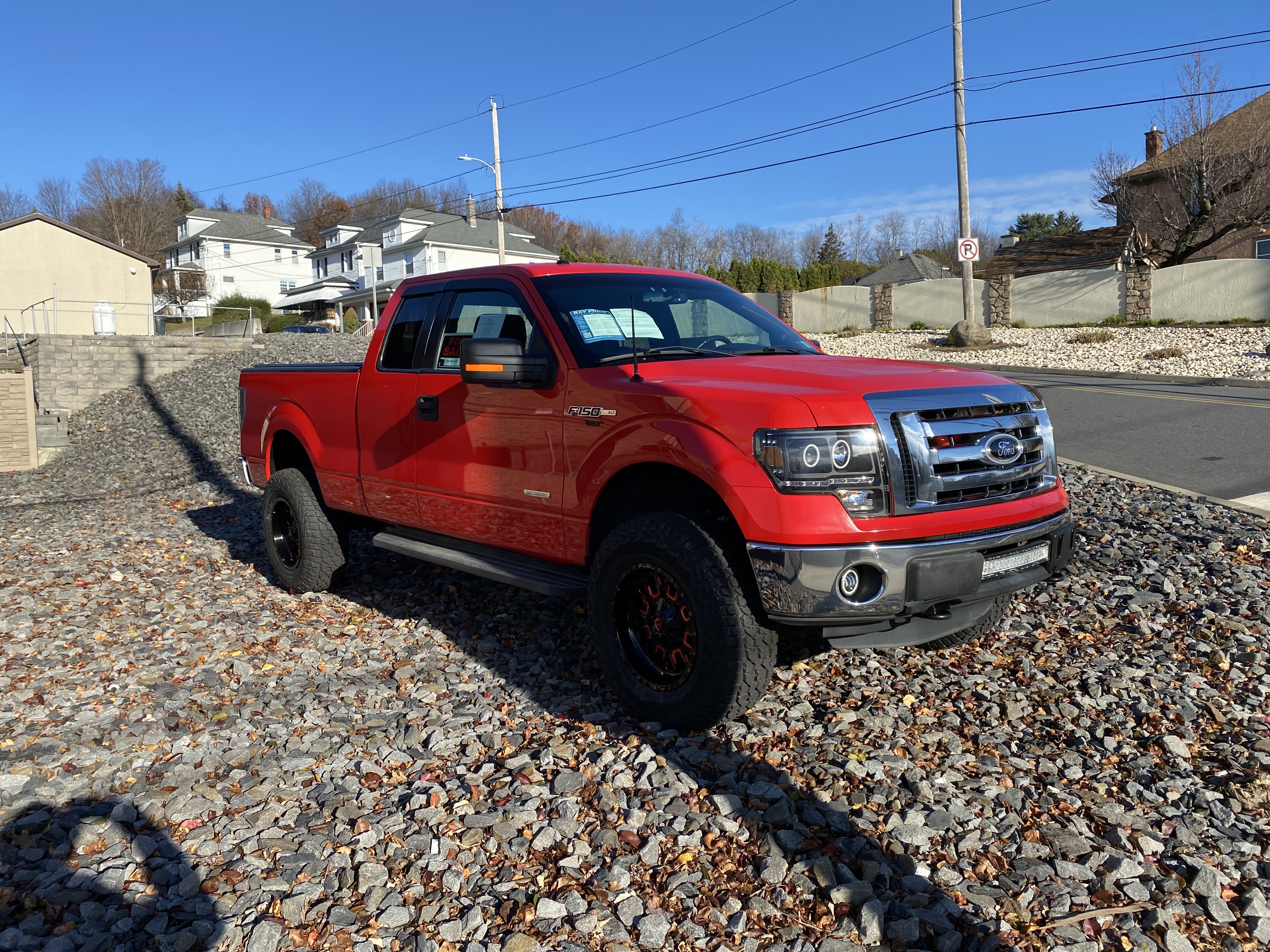 Used 2012 Ford F150 XLT w/ XLT Convenience Pkg AWD/4WD image 2